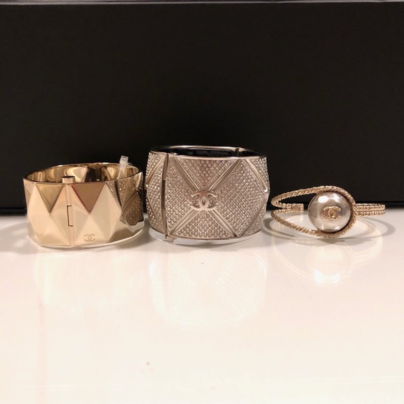 🚫SOLD🚫 Chanel Adjustable Braided CC Cuff - Picture 8 of 8